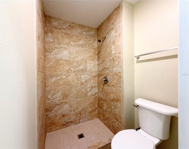 247 Fairfield Drive - Photo Thumbnail 18