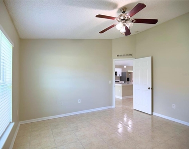 247 Fairfield Drive - Photo Thumbnail 21