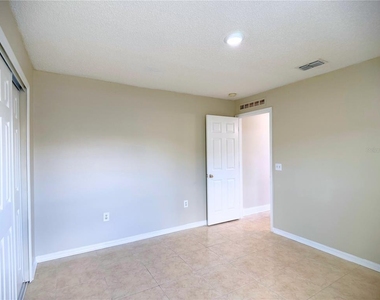 247 Fairfield Drive - Photo Thumbnail 24