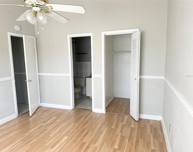 2524 Woodgate Boulevard - Photo Thumbnail 6