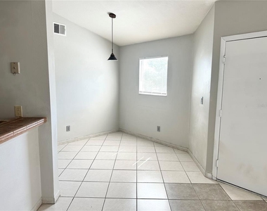 2524 Woodgate Boulevard - Photo Thumbnail 2