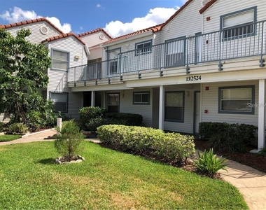 2524 Woodgate Boulevard - Photo Thumbnail 10