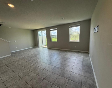 7627 Momentum Parkway - Photo Thumbnail 6