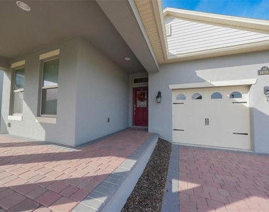 16284 Admiral Cove Lane - Photo Thumbnail 1