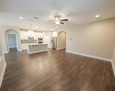 16284 Admiral Cove Lane - Photo Thumbnail 13
