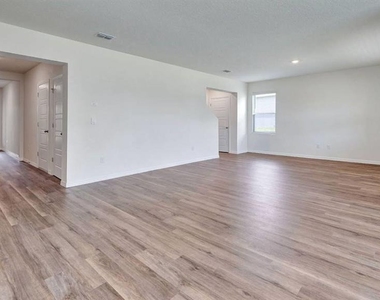 3598 Roden Road - Photo Thumbnail 12