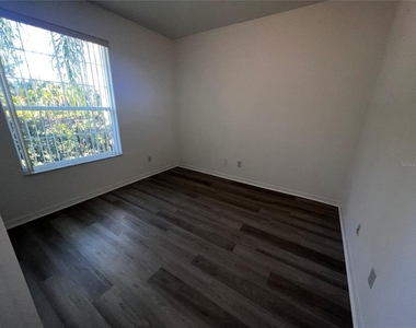 1239 Dunbrooke Street - Photo Thumbnail 18