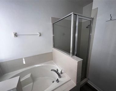 1239 Dunbrooke Street - Photo Thumbnail 11