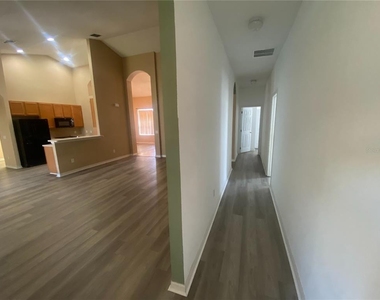 1239 Dunbrooke Street - Photo Thumbnail 7