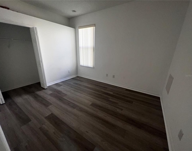 1239 Dunbrooke Street - Photo Thumbnail 13