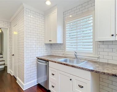 544 N Knowles Avenue - Photo Thumbnail 20