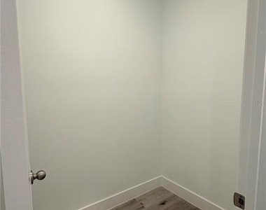 509 St Johns - Photo Thumbnail 12