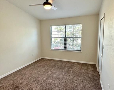 1121 Trillium Park Lane - Photo Thumbnail 13