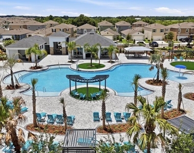654 Park Place Blvd - Photo Thumbnail 22