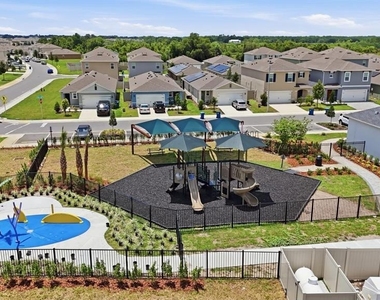 654 Park Place Blvd - Photo Thumbnail 23