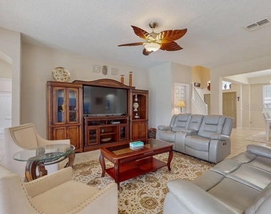 8519 La Isla Drive - Photo Thumbnail 4