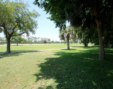 1350 Virginia Avenue - Photo Thumbnail 11