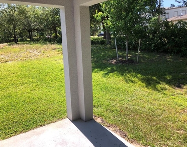 5512 Windsong Oak Drive - Photo Thumbnail 17