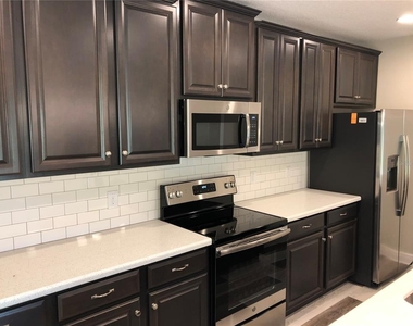 5512 Windsong Oak Drive - Photo Thumbnail 16