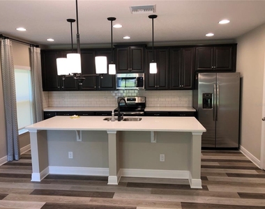 5512 Windsong Oak Drive - Photo Thumbnail 14