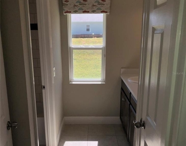 5512 Windsong Oak Drive - Photo Thumbnail 11