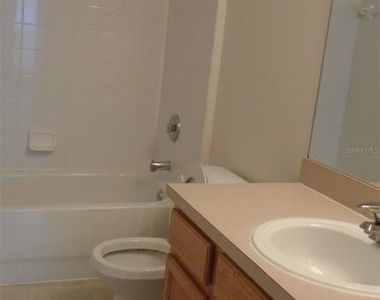 2406 Siward Avenue - Photo Thumbnail 4