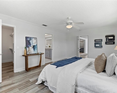 805 Leisey Circle - Photo Thumbnail 16