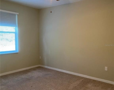 10161 Granite Bay Drive - Photo Thumbnail 12