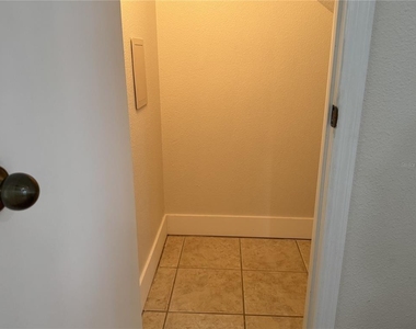 10328 Manderley Way - Photo Thumbnail 10