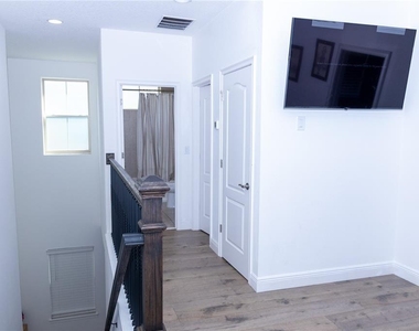 6691 Alder Road - Photo Thumbnail 8