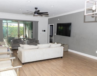 6691 Alder Road - Photo Thumbnail 2