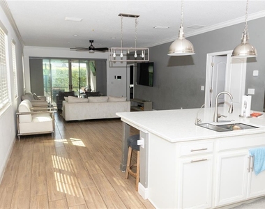 6691 Alder Road - Photo Thumbnail 3