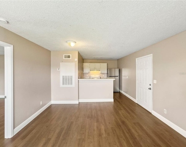 2130 Cascades Boulevard - Photo Thumbnail 14