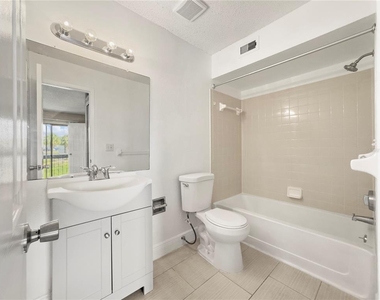2130 Cascades Boulevard - Photo Thumbnail 13