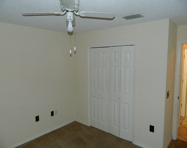 317 Silver Pine Drive - Photo Thumbnail 13