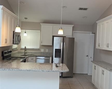2105 David Court - Photo Thumbnail 4