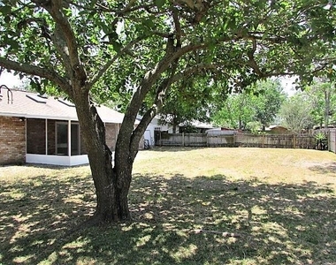 2105 David Court - Photo Thumbnail 14