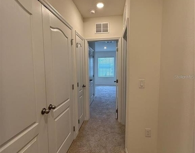 1264 Yellow Finch Drive - Photo Thumbnail 9