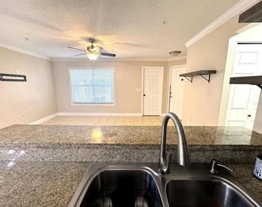 615 Dory Lane - Photo Thumbnail 6