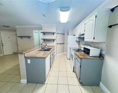 615 Dory Lane - Photo Thumbnail 2