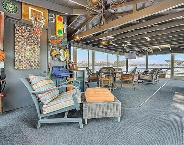 3782 Kinsley Place - Photo Thumbnail 4