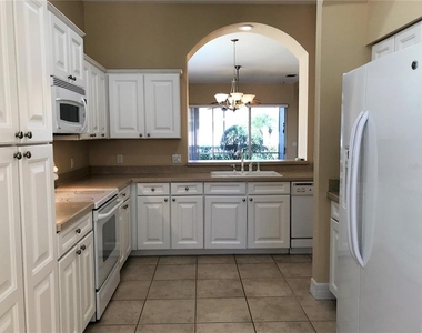 1835 Rocky Pointe Drive - Photo Thumbnail 7