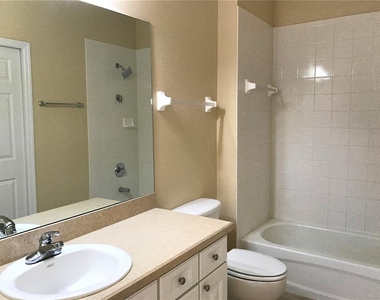 1835 Rocky Pointe Drive - Photo Thumbnail 12