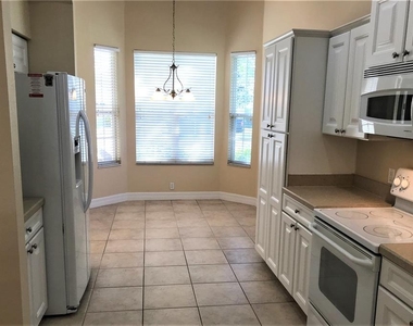 1835 Rocky Pointe Drive - Photo Thumbnail 6