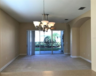 1835 Rocky Pointe Drive - Photo Thumbnail 2
