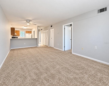 111 Se 16th Avenue - Photo Thumbnail 5
