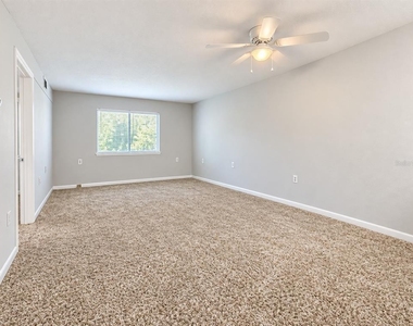 111 Se 16th Avenue - Photo Thumbnail 4
