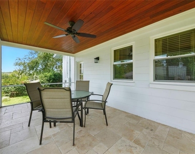 1426 Crestview Drive - Photo Thumbnail 23