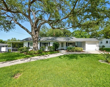 1426 Crestview Drive - Photo Thumbnail 34
