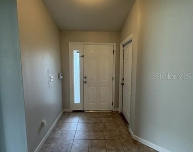 60 Plain View Drive - Photo Thumbnail 1